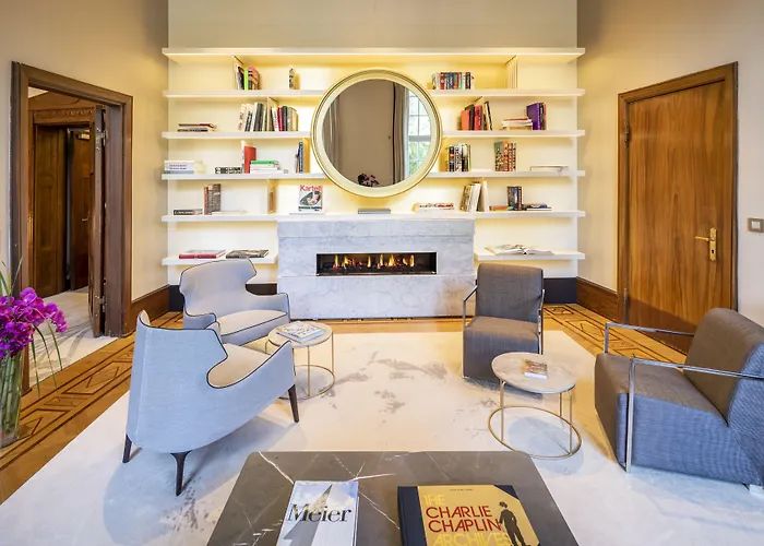Fraser Suites