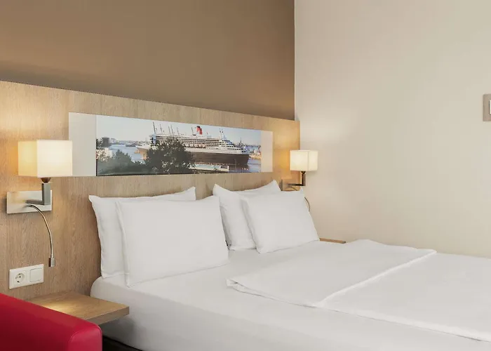 Hotel mit Aussicht: Mercure Hotel Hamburg am Volkspark